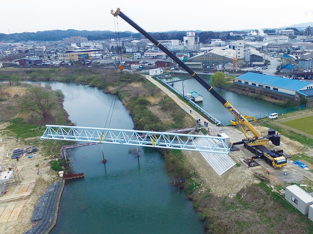 三角トラス金津工場